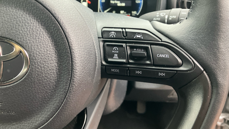 Toyota Yaris Cross 1.5 Hybrid 130 Excel 5dr CVT Hybrid Estate